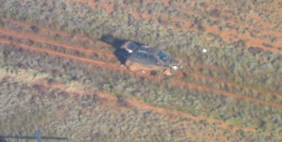 Поворот не туди. Сім’я на авто опинилася посеред пустелі через помилку навігатора